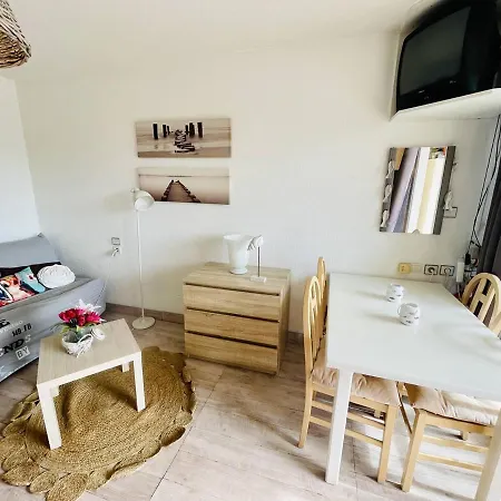 Studio Cap D'agde, 2 Pieces, 5 Personnes - Fr-1-723-53 Agde